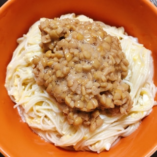 納豆卵素麺